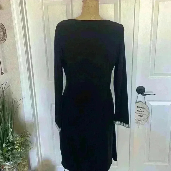 MSK Evening Black Flattering V-neckline W/Rhinestones & cuff details Size L - Picture 5 of 8